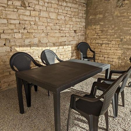 Maison Lumineuse Avec Cour Privative, Proche Sites Culturels, Tout Confort, Equipe Bebe, Wifi Inclus - Fr-1-653-98 Puyreaux 외부 사진